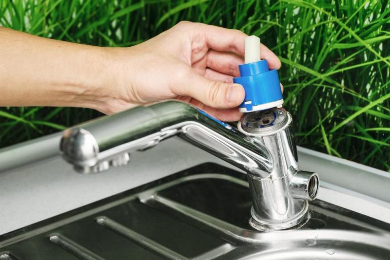 Comment choisir et installer votre purificateur d'eau &agrave; SARAN ?
